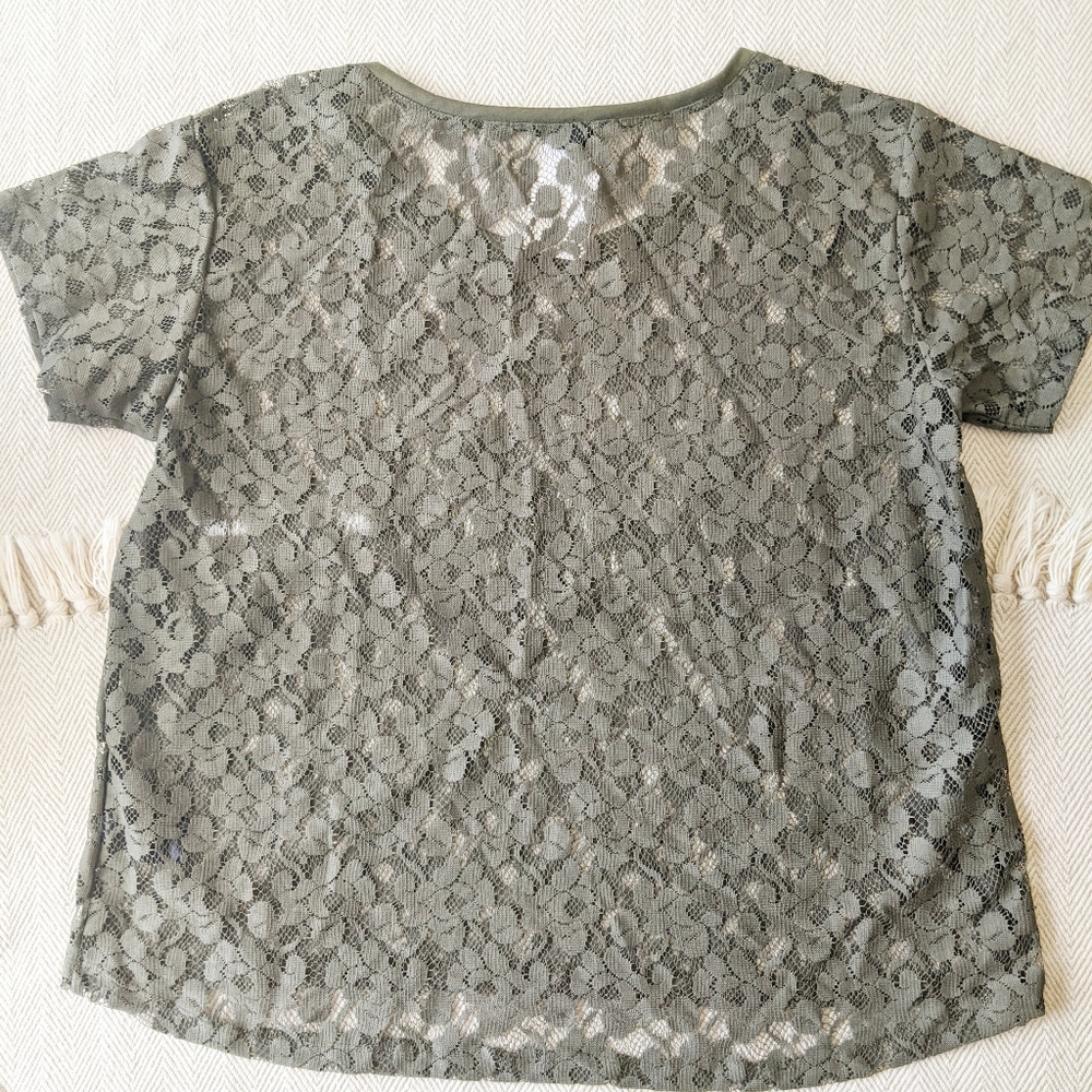 NWT H&M Olive Green Lace Top Size Large